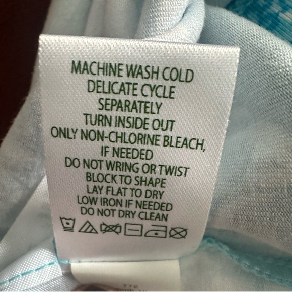 Lilly Pulitzer Krysta Split Neck Shift Dress. Size Small Color AMALFI BLUE SUNNY - Picture 7 of 7